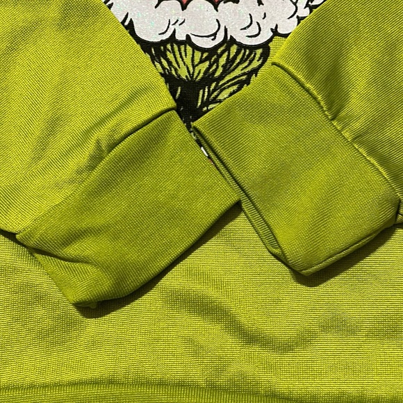 Girls Grinch Christmas Hoodie & T-shirt Bundle Size 5/6 - Picture 5 of 10